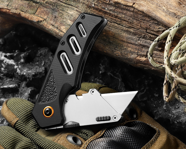 Utility Knife 