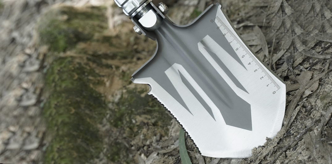 stonewashed finish tactical folder