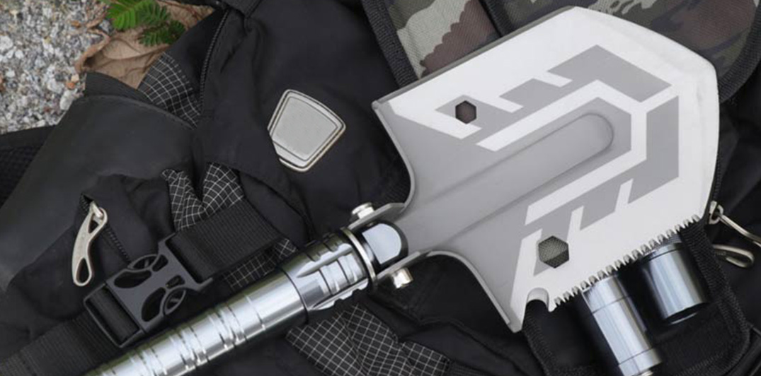 extension handle outdoor tactical trowel