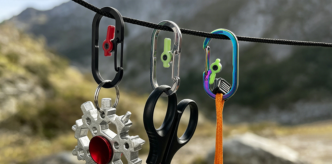 mini rust-resistant hook