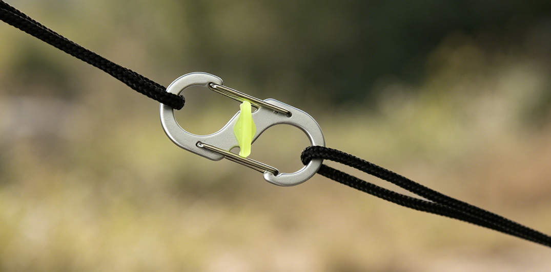 outdoor accessory hanger